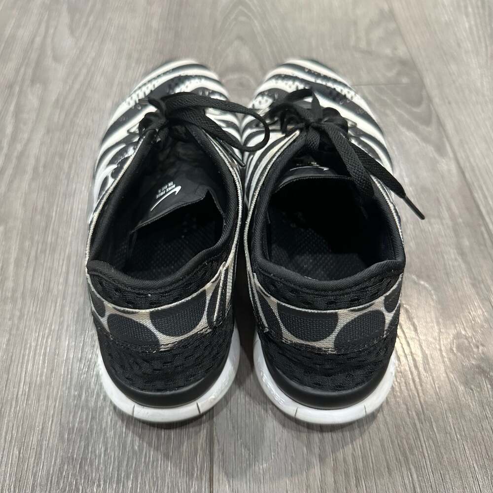 Nike Women's Free 5.0 TR Fit 5 PRT Black/White Polka Dot Sneakers Size 10 - Picture 4 of 10